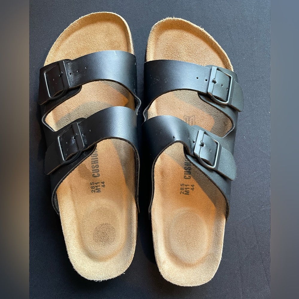 Cushionaire Footbed Sandal